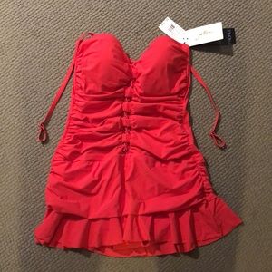 BNWT Gottex Profile swim suit. Perfect!!! TTS